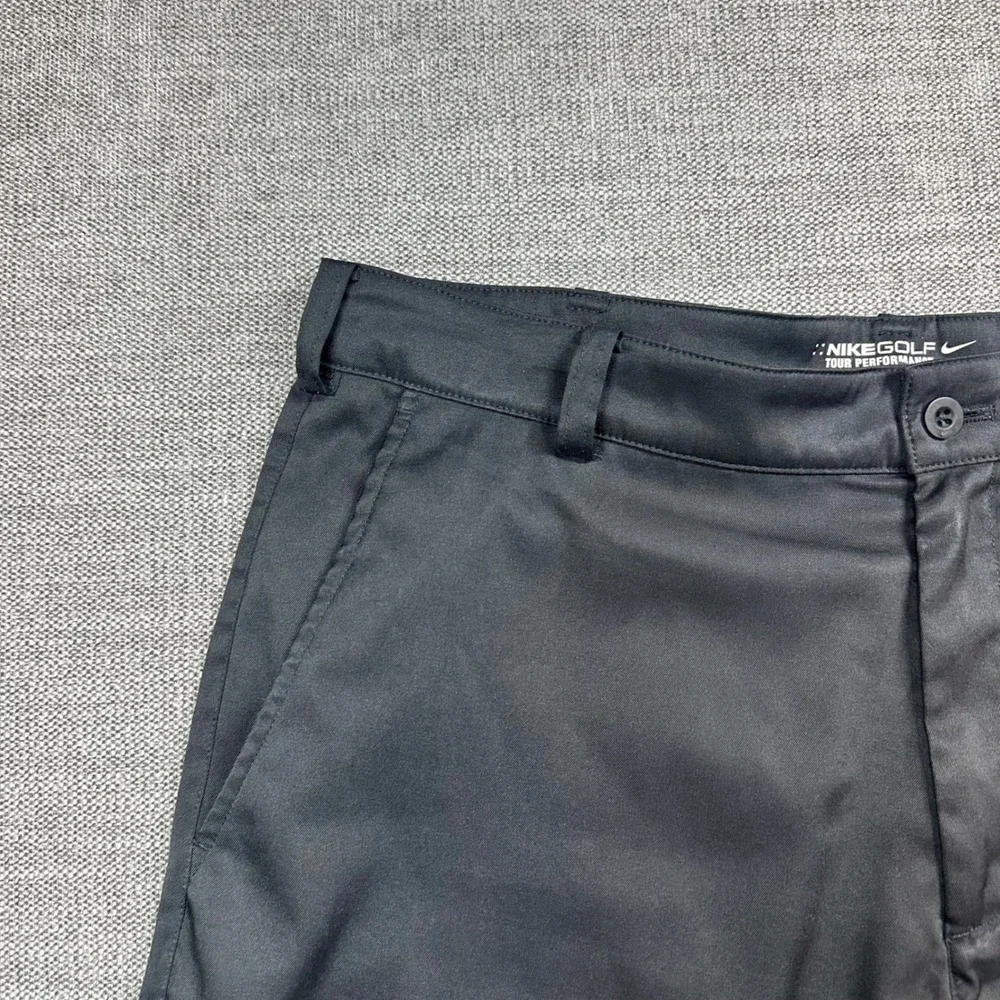 Nike Golf Shorts Mens 34 Black   Dri-FIT Tour Performance Flat Front Sporty